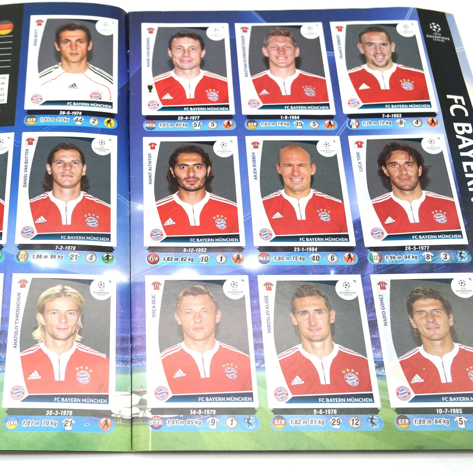 Album Completo di Figurine Calciatori Panini CHAMPIONS LEAGUE 2009-10 Uefa 2010 - Image 3