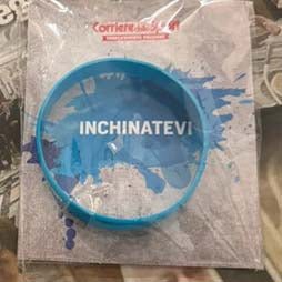 Corriere dello Sport del 3° Scudetto del Napoli + Braccialetto "INCHINATEVI" - Image 3