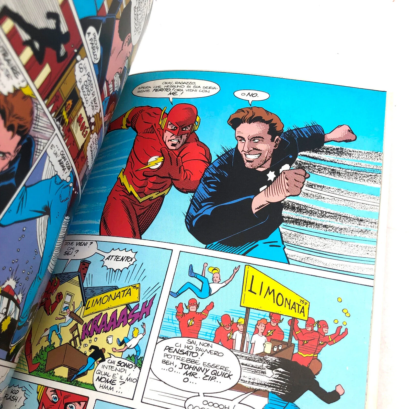 Fumetto in italiano Rarissimo Speciale TV FLASH Raro 1992 film Angloamericani DC - Image 2