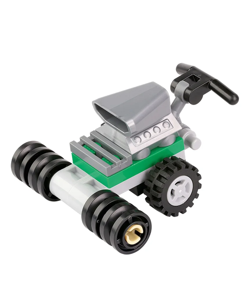 Rivista LEGO CITY n.4 + AGRICOLTORE + TOSAERBA TURBO - Image 3