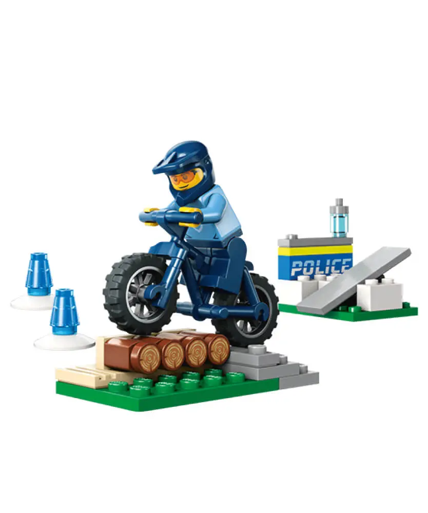 Rivista LEGO CITY XXL SPECIALE n. 3 - SET DI ADDESTRAMENTO POLIZIA - Image 2