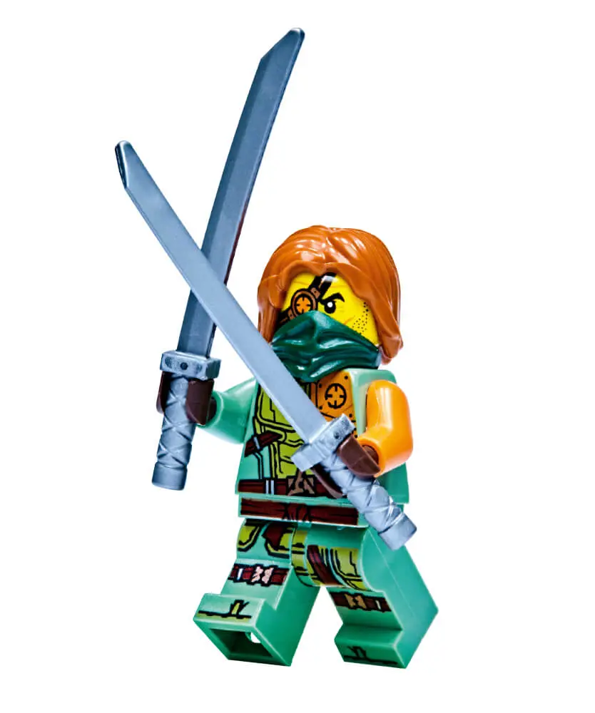 Rivista LEGO NINJAGO LEGACY COMIC n.10 con 2 GIOCHI COLE VS RONIN - Image 5