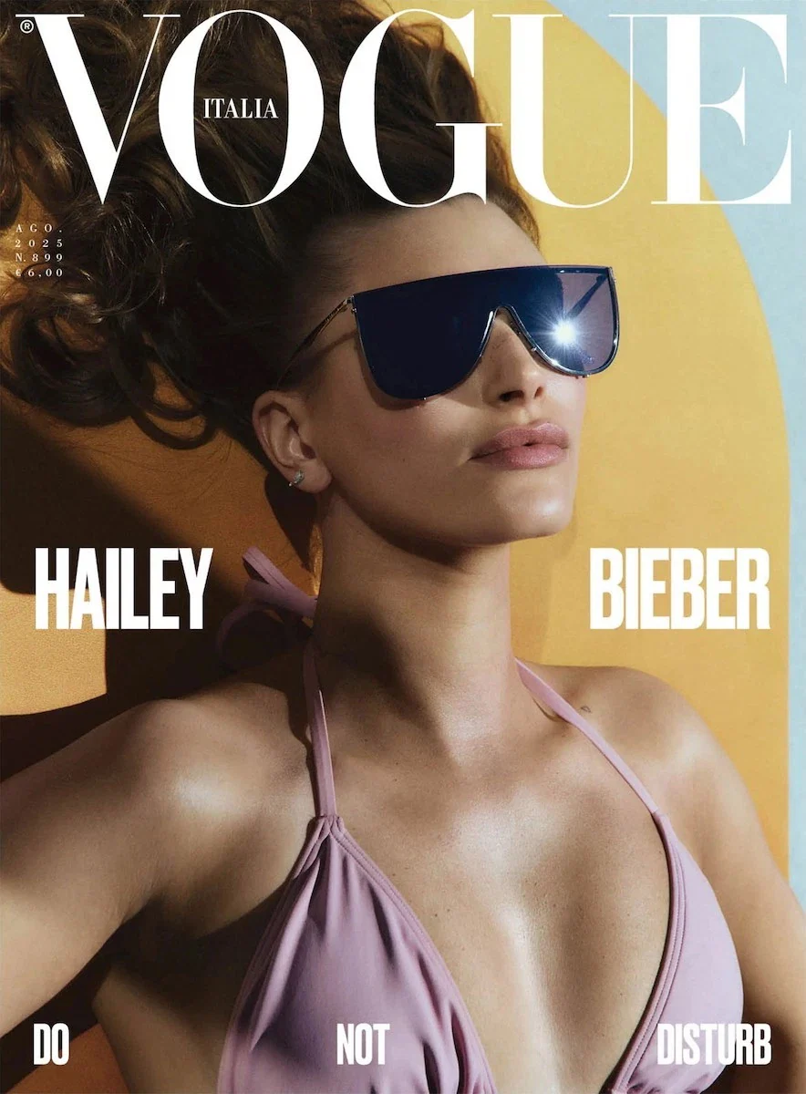 Rivista VOGUE ITALIA - Agosto 2025 Copertina dedicata a Hailey Bieber