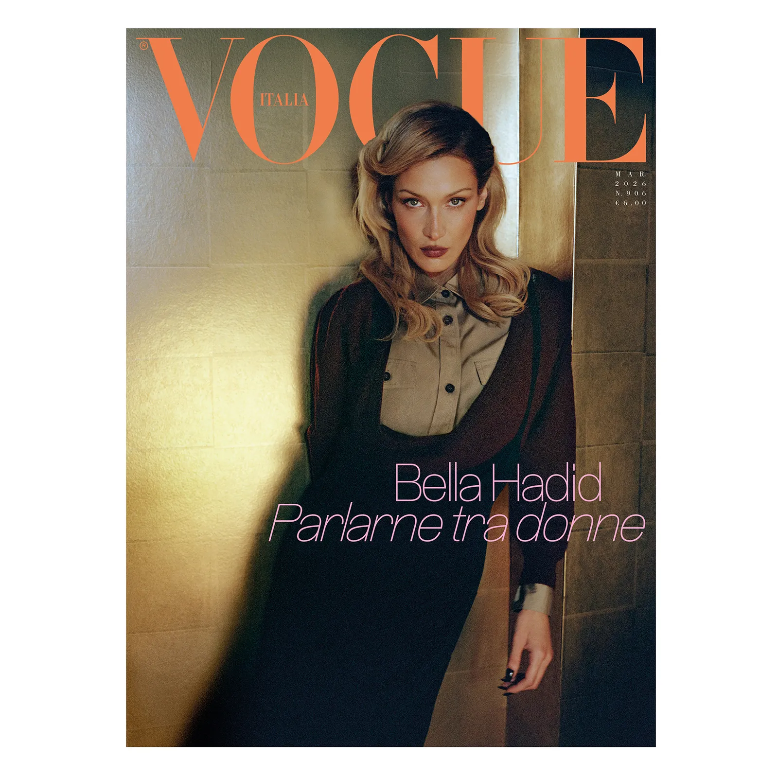 Rivista VOGUE ITALIA - Marzo Copertina dedicata a Bella Hadid