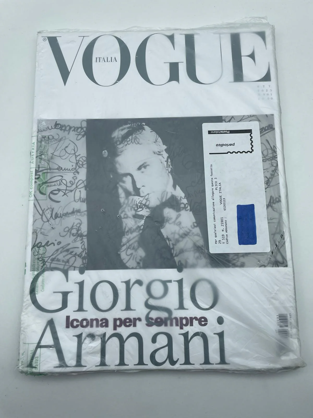 Rivista VOGUE ITALIA - Ottobre 2025 Doppia Copertina dedicata a Giorgio Armani - Image 5
