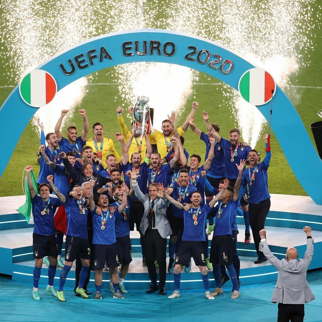 Set 3x Giornale La Gazzetta Tutto Corriere dello Sport ITALIA Campione d'Europa - Image 5