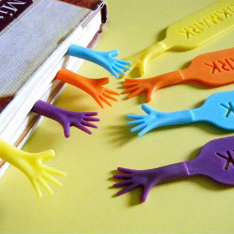 Set 4 Segnalibri “Help Me” – Mani Colorate e Divertenti - Image 4