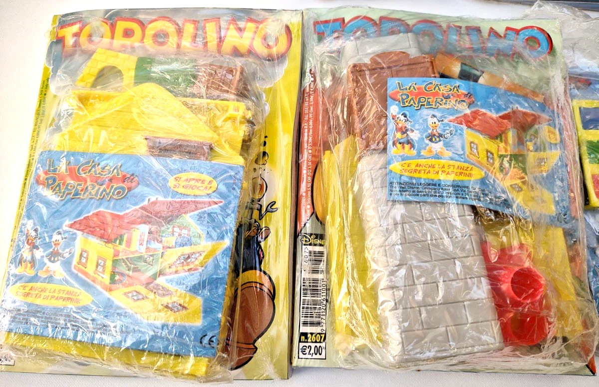 Set Completo 5/5 : LA CASA DI ZIO PAPERINO con Fumetti di Topolino e Paperinik 2005 - Image 5