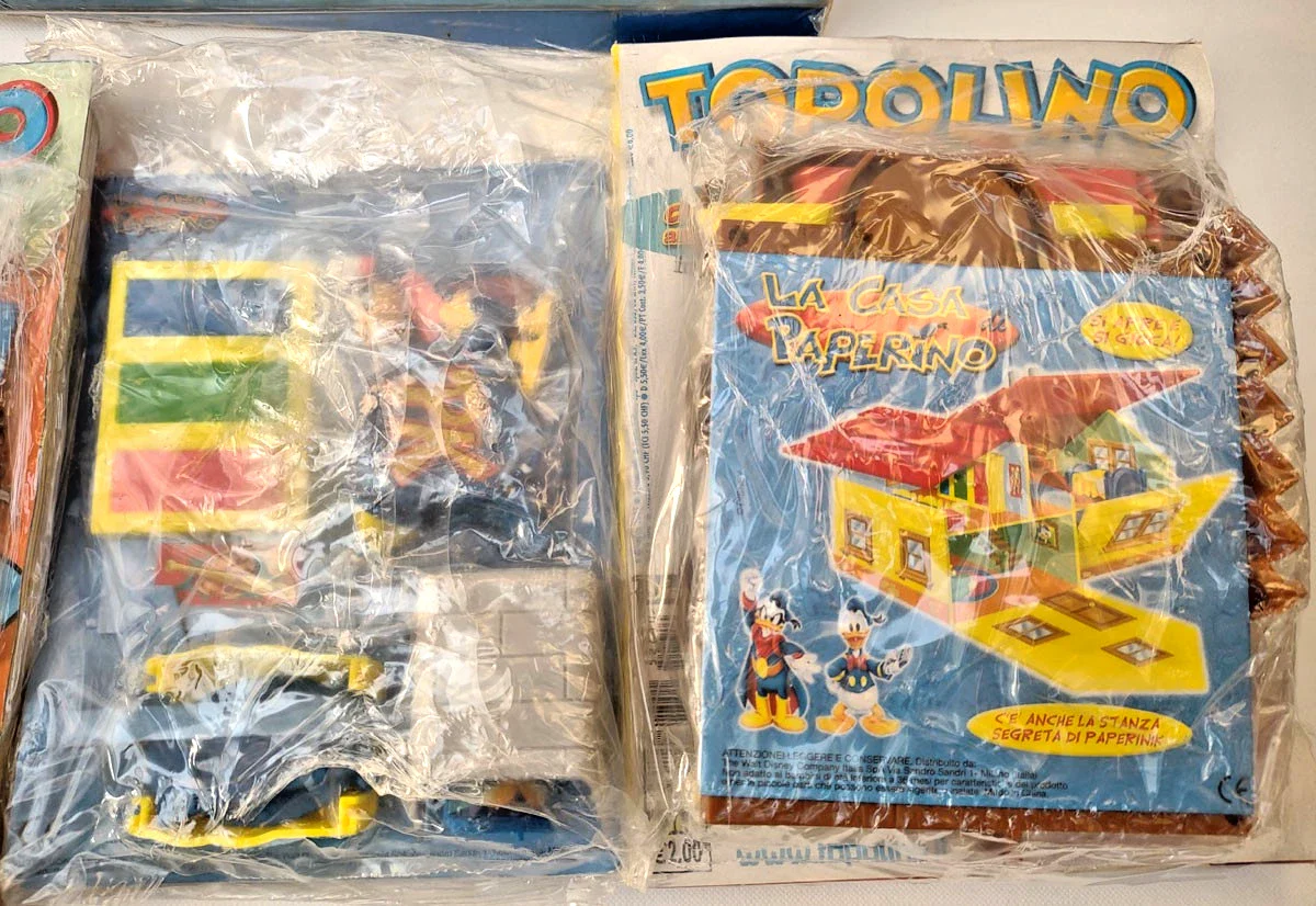 Set Completo 5/5 : LA CASA DI ZIO PAPERINO con Fumetti di Topolino e Paperinik 2005 - Image 6
