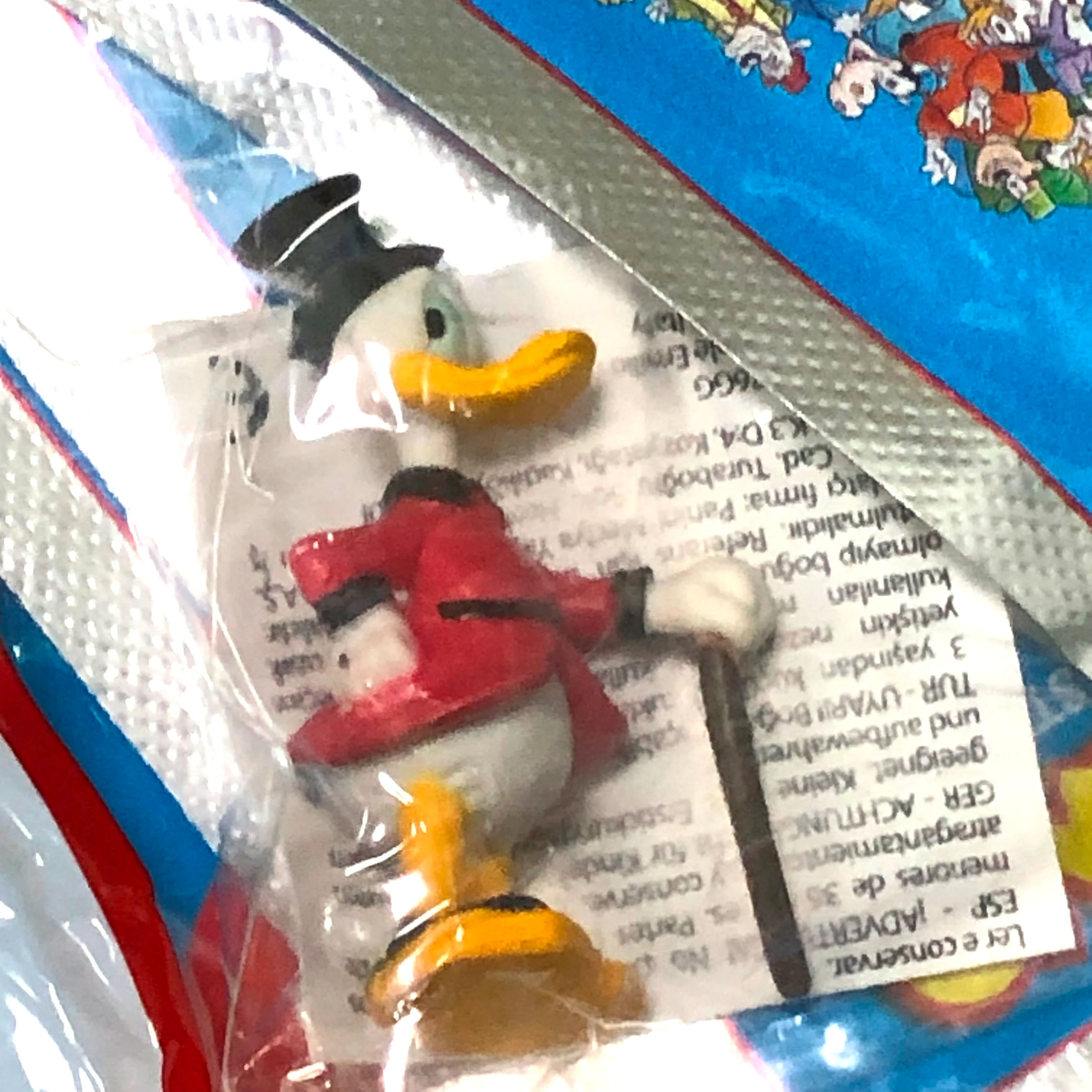 Starter Pack : Album di Topolino + Personaggio 3D + 10 Bustine di figurine "Storie di un mondo fantastico" 2023 - Image 16