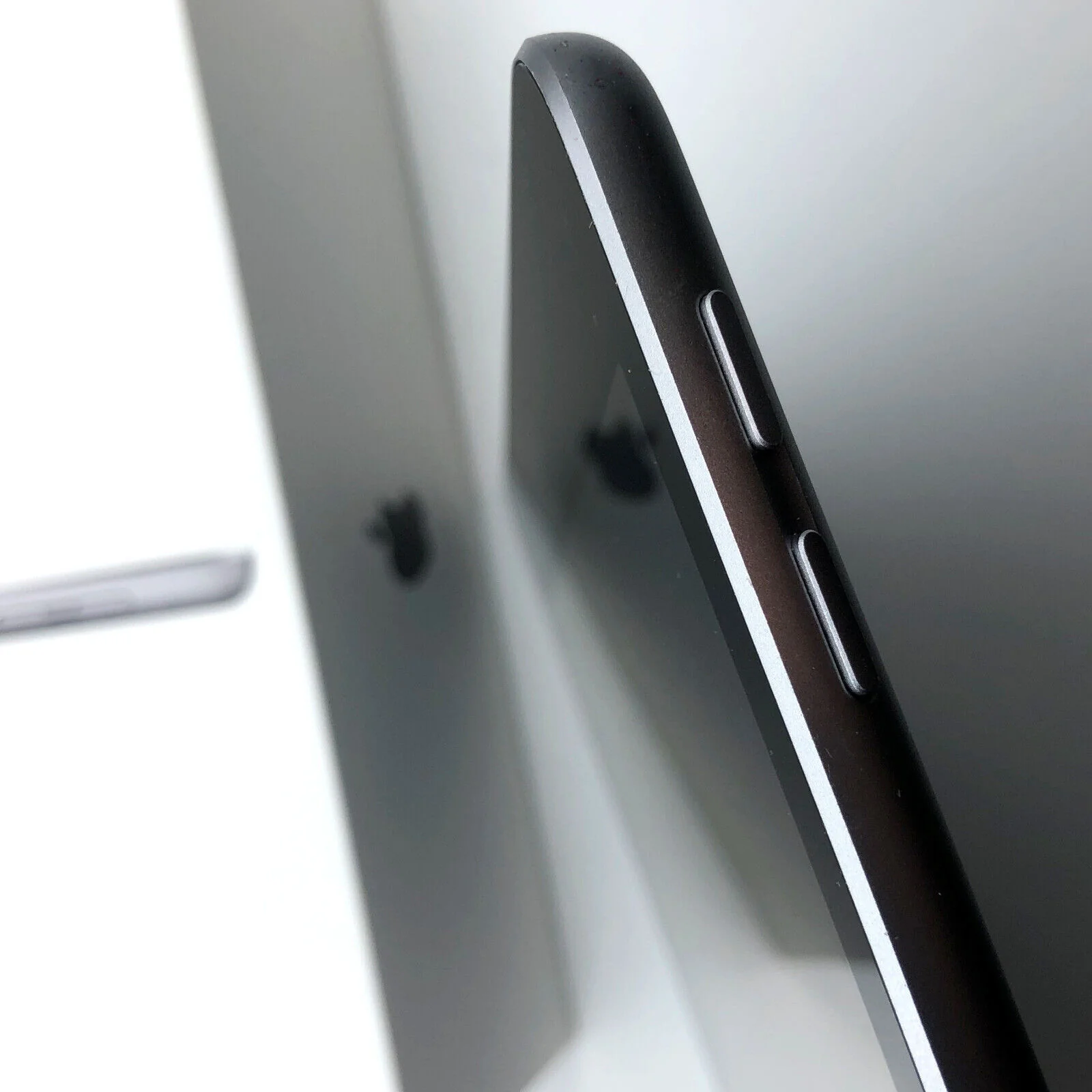 Tablet Apple iPad 5  Ricondizionato Display 9.7" pollici 32GB Grigio wifi - Image 6